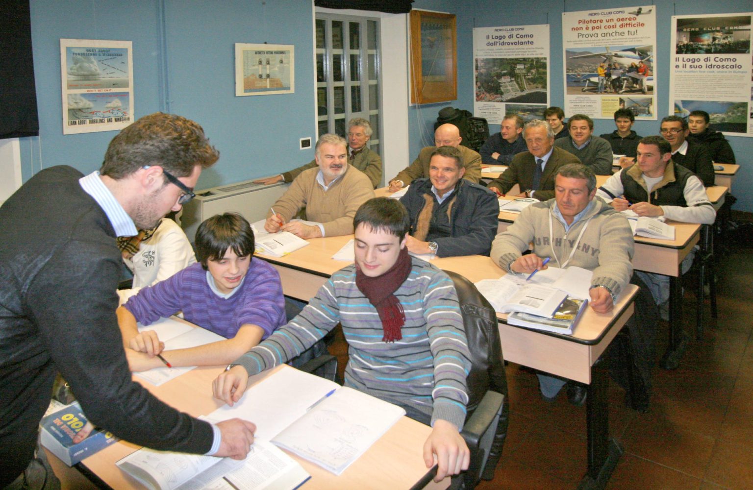 aereo-club-como-storia-aula.jpg